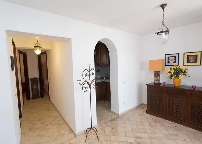 Charming House In With Sea View